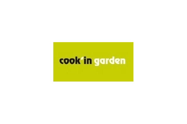 COOK IN GARDEN BARBECUE